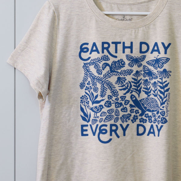 Upcycled Tan Earth Day Every Day T-Shirt - Women’s Size Large