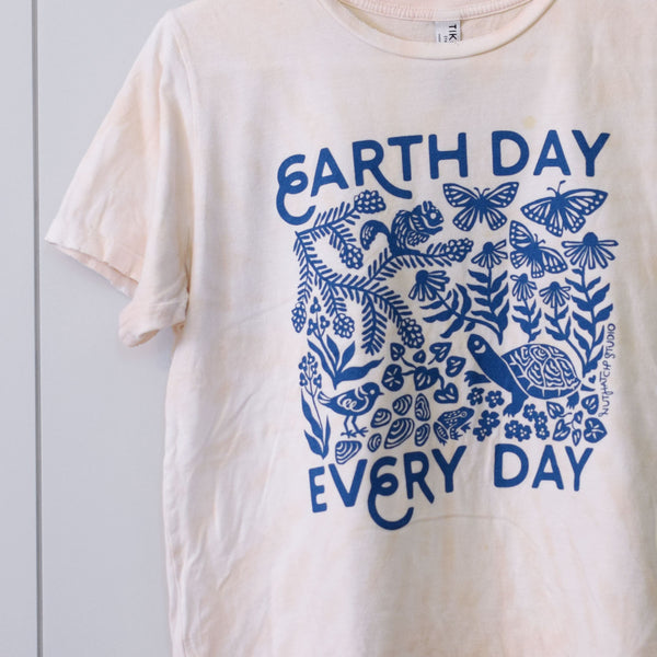 Upcycled Ivory Peach Tie-Dye Earth Day Every Day T-Shirt - Women’s Size Medium