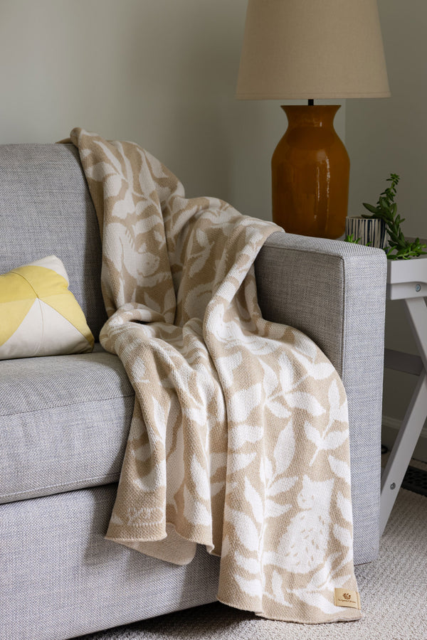 Cat Club Throw Blanket - Cream