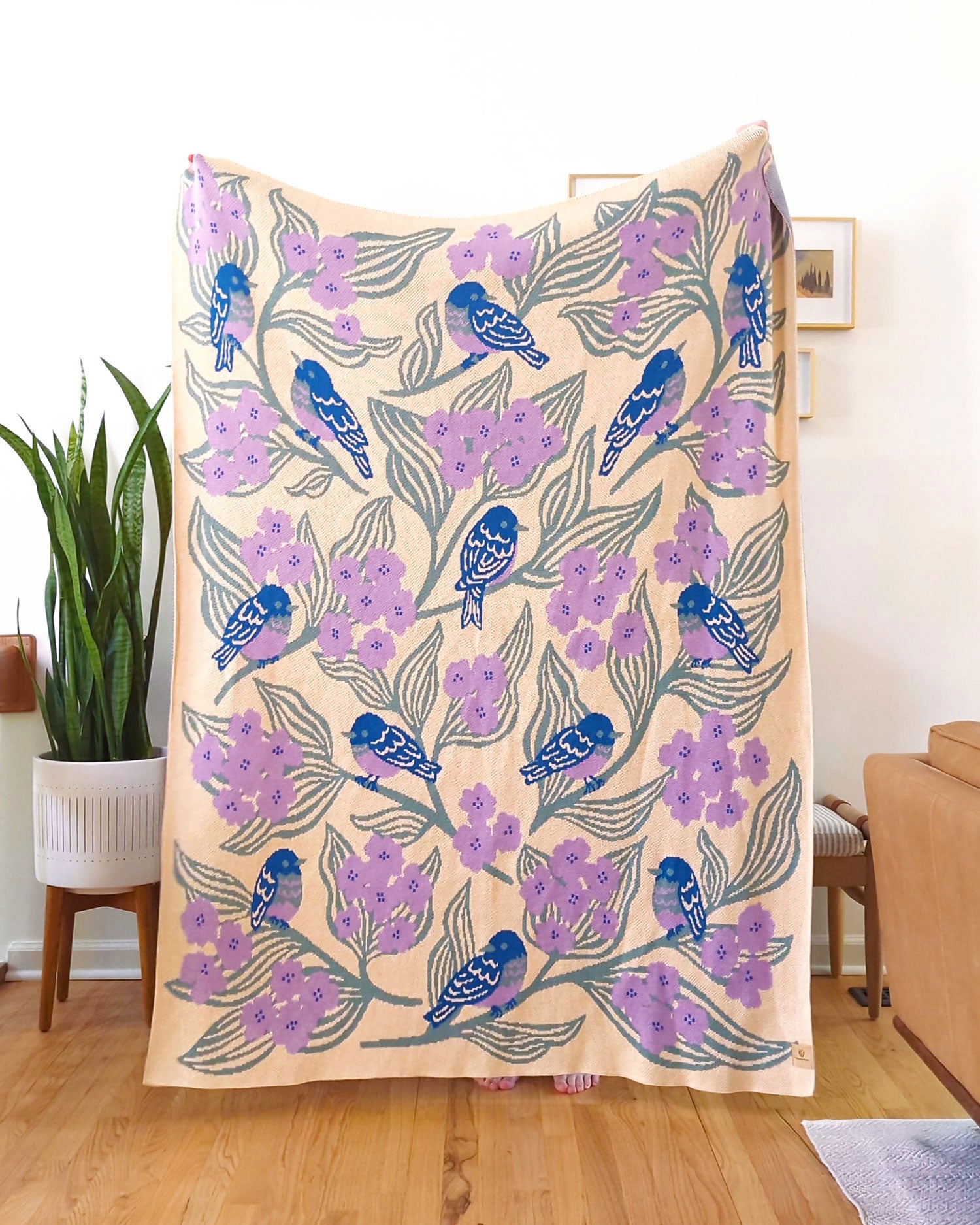 Bluebirds Throw Blanket - Lilac