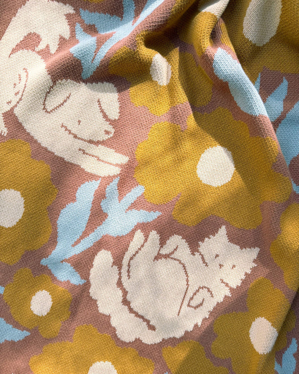 Poppy Pets Throw Blanket - Mocha